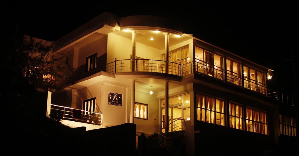 Hotel Hill Palace Kausani Kültér fotó