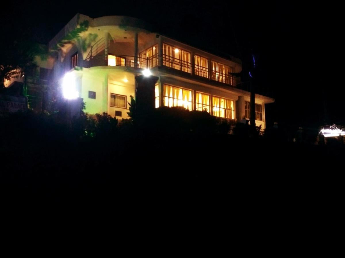 Hotel Hill Palace Kausani Kültér fotó
